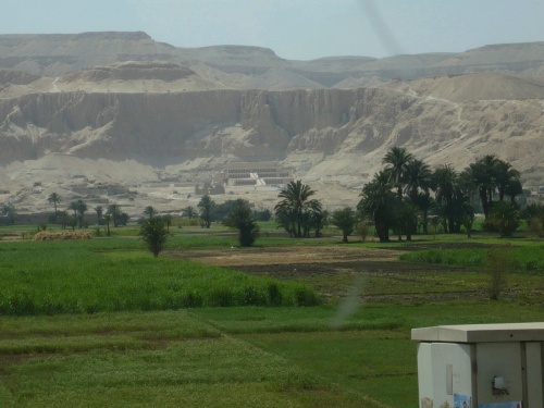 91 Luxor Blick auf das Tal der Könige