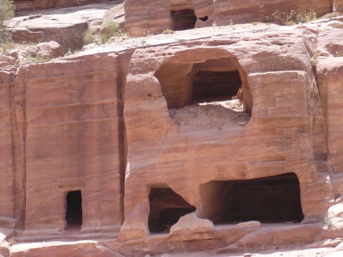 118 Petra_Rosarote Stadt