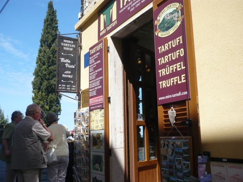 Motovun Bergstädtchen-Angebote T5