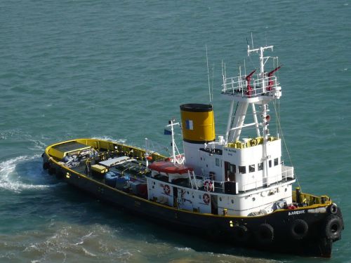 062 KATAKOLON Lotse an Bord