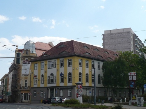 Karl-Marx-Platz / Neuwerkstraße