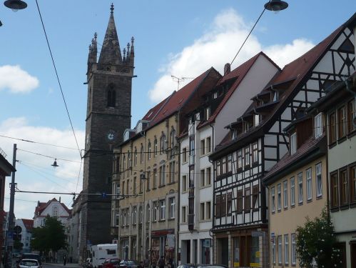 Johannestsraße mit Johannesturm