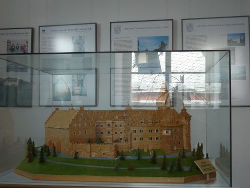 2012.07.04. Heldburg_Thür. SchlossModell