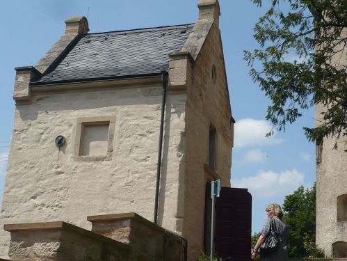 2012.07.04 Heldburg_Thür. SchlossBrunnen
