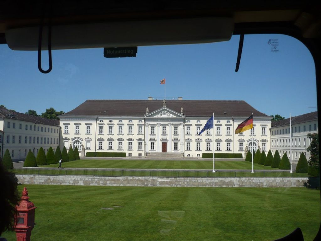 Urlaub bei Berlin 058 _ Besuch in Berlin_ Schloss Bellevue