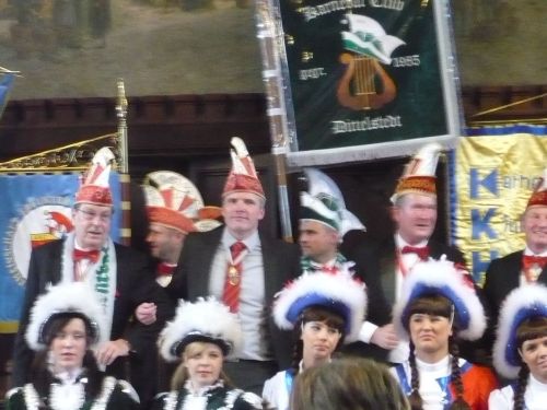 2013 11.11.   Aufmarsch Begegnung mit dem OB