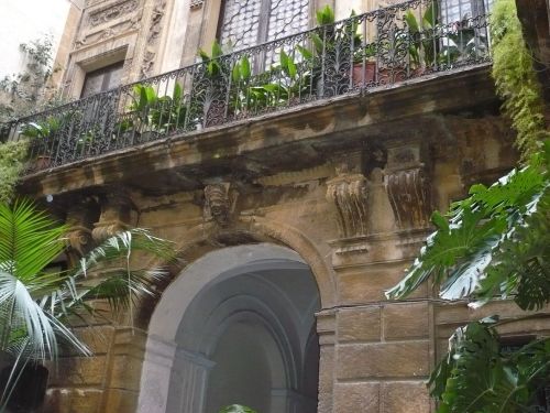 021 PALERMO Palazzo Conte Federico 2