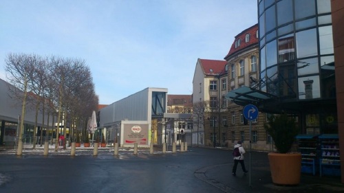 Willy-Brandt-Platz / Busbahnhof
