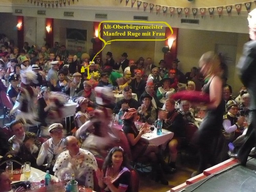 2014.03.01 41.FaCeDu-PrunkSitzung 09 Alt-OB mit Frau