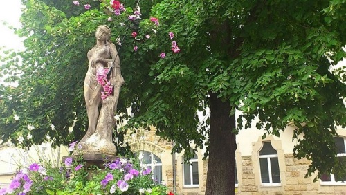 38 Arnstadt Holzmarkt 3