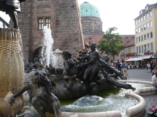 Nürnberg 045 Altstadt-Impression_Ehekarussell2