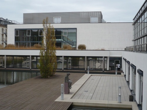 Thür. LandTag 05 Plenarsaal _ Innenhof