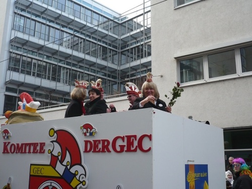 2015.02.15 GEC-KarnevalsUmzug 07 Meine SB-Freundin Moni