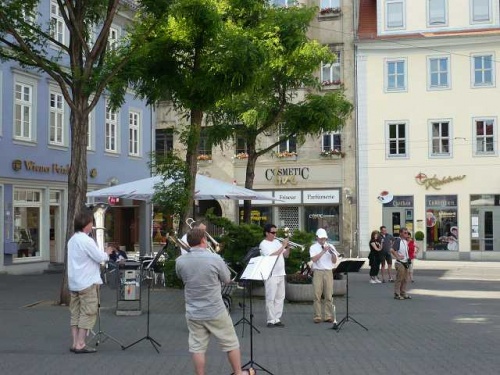 ERFURT - Fischmarkt Straßenmusikanten