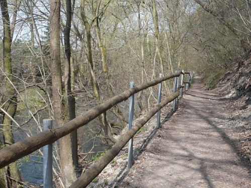 EF BachstelzenWeg a. d. Gera 04