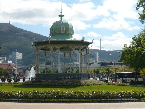 132_7.KreuzSchiffFahrt Impressionen 20 Festspielplatz