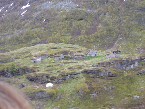 071_7.KreuzSchiffFahrt Blick i.d. Berge