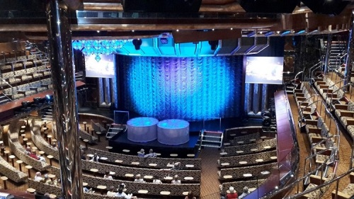 060_7.KreuzSchiffFahrt BordImpressionen 07 Theater