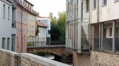 Lange Brücke gesehen vom Bergstrom