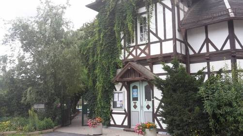 Luisenpark Dreienbrunnen-Bad Eingang