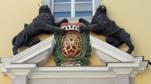 Weimar Wappen gegen?ber Restaurant RESI