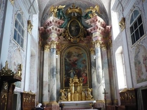 051 KLAGENFURT Domkirche Altarraum