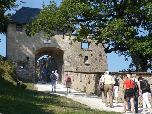 120  Burg HOCHOSTERWITZ Aufstieg