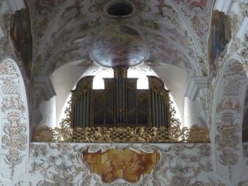 159 OSSIACH a. See STIFTSKIRCHE Orgel
