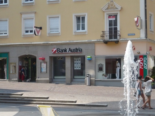 203 VILLACH Stadtbild 14 Bank