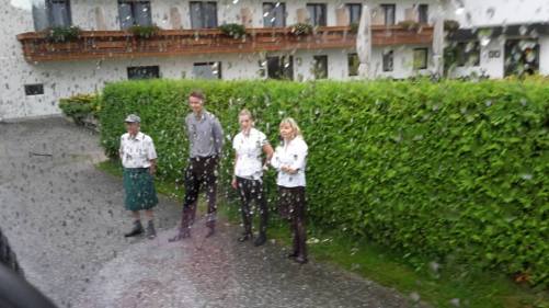 219 ABSCHIED v. Hotel FANTUR _ Opa, Juniorchef u. Servicepersonal