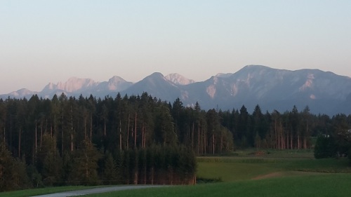 221 ABSCHIED Blick zurück _ Karawanken