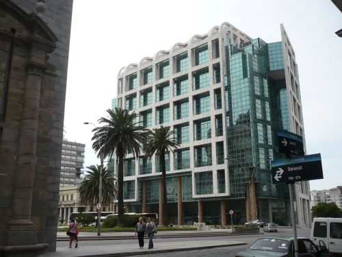 047 6.KSF MONTEVIDEO _ Plaza Independencia