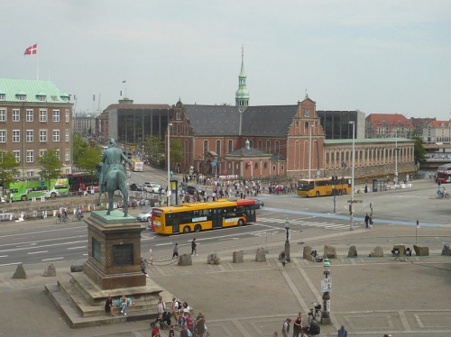 043_7.KreuzSchiffFahrt Schloss 22 Ausblick