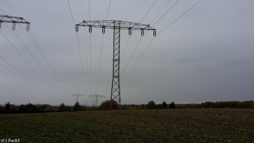 Strom - Linien 02 Spannungsfeld