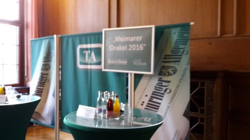 2015.11.27 WEIMARER ORAKEL 2016_ 04 KaminZimmer