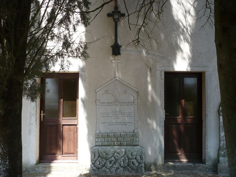 111 Motovun Friedhof