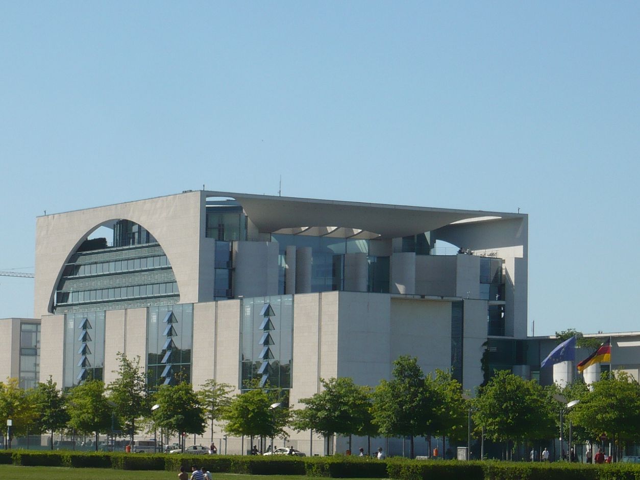 Urlaub bei Berlin 059 _ Besuch in Berlin_ Bundeskanzleramt