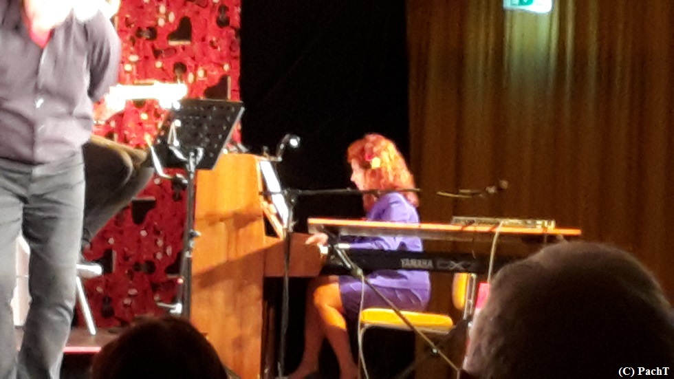 2016.02.29. Kabarett DRUNTER und Trüber 13 Y. Martynowa Piano