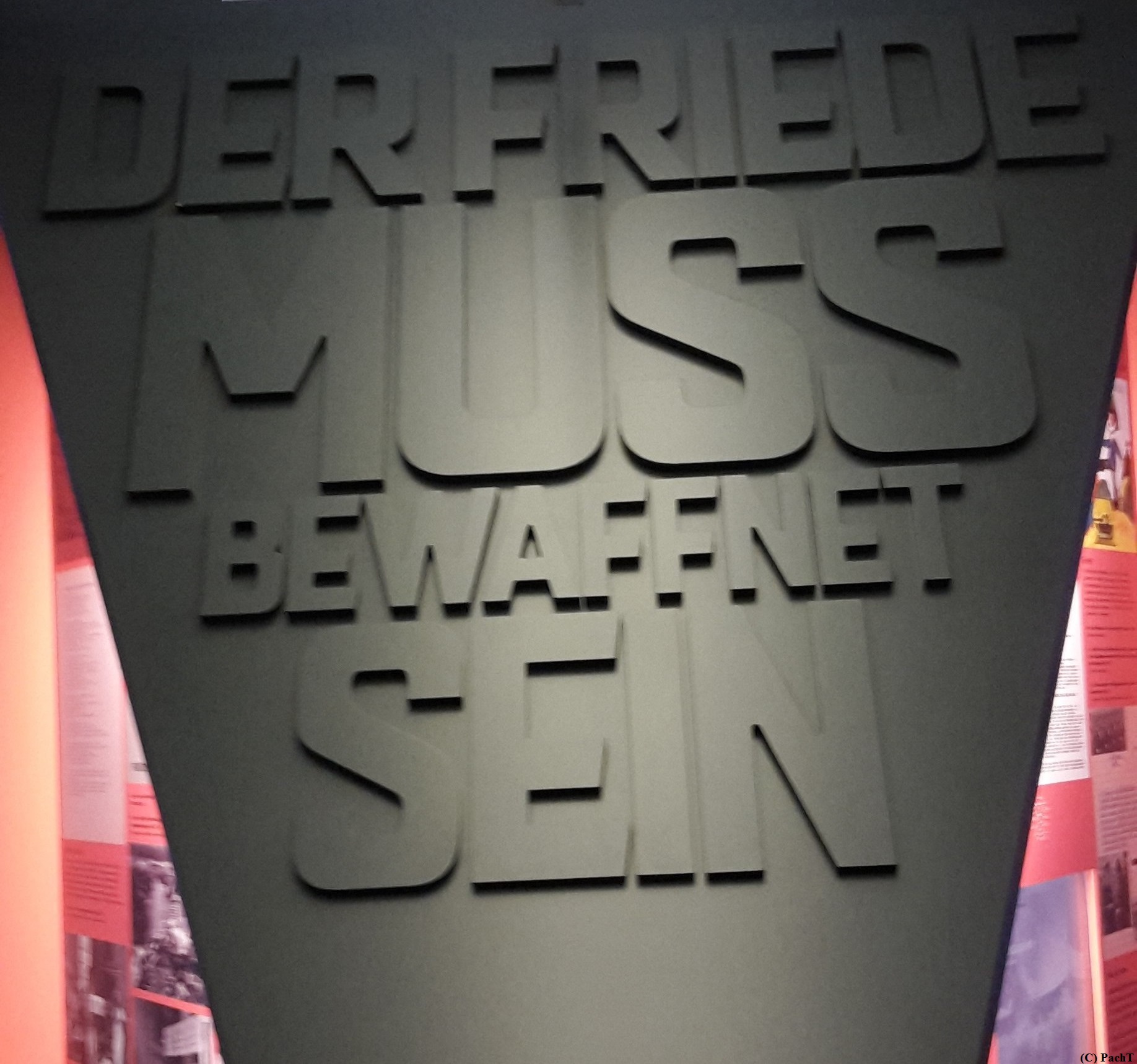 FRIEDE ... bewaffnet