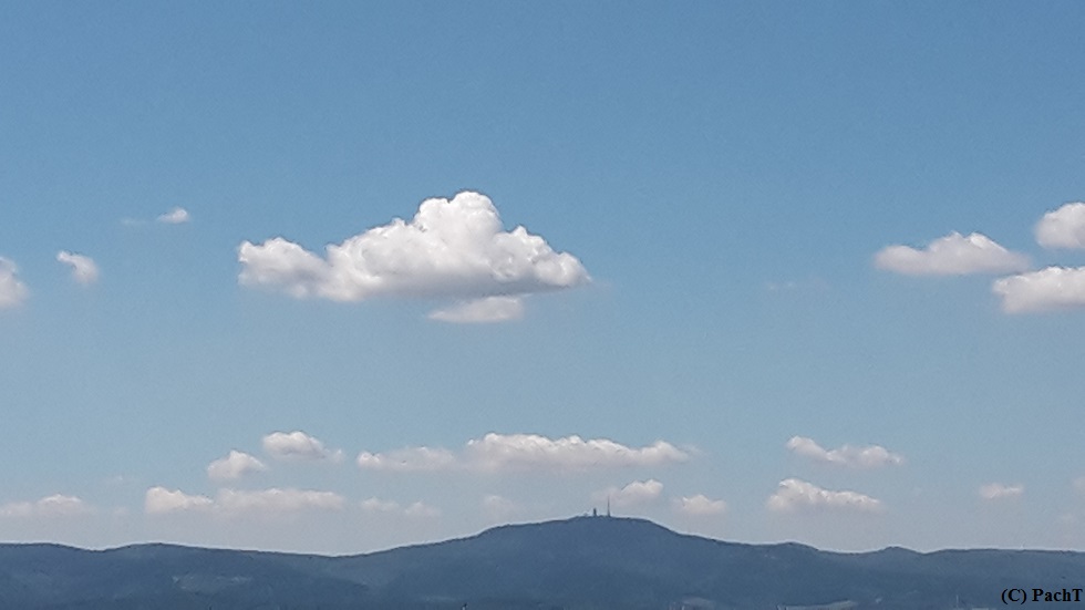 2016.07.19_Bürgerturm Gotha 09 Blick z. Inselsberg