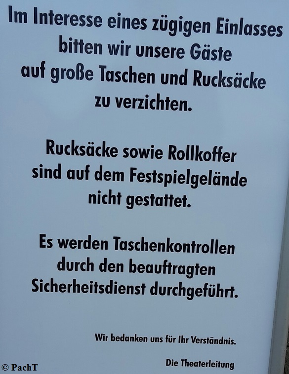 2016.08.21. DomStufenFestspiele TOSCA 02 Einlaß