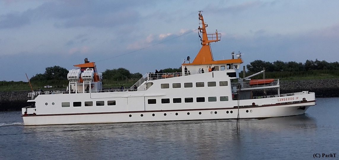 Bensersiel 11 Fährschiff zur Insel LANGEOOG