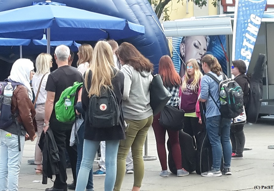 2016-09-06_dsds-09-anstellen