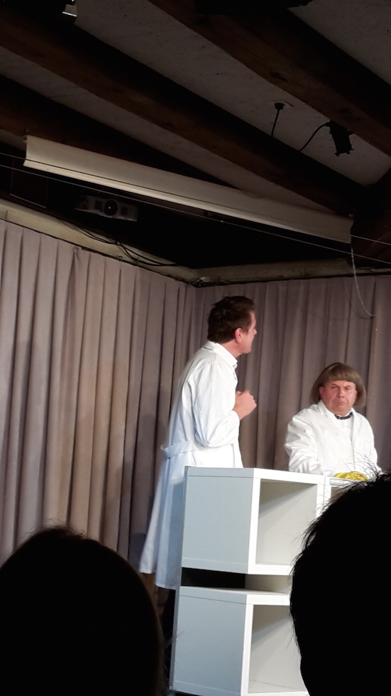 2016-10-13-06-kabarett-wir-schaffen-das