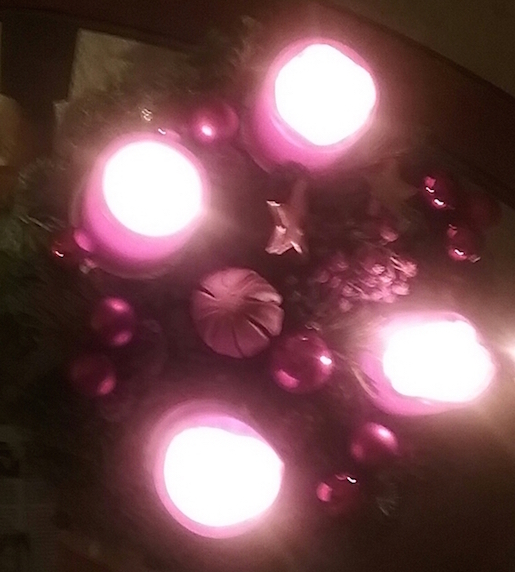 weihnachtlicher-tischschmuck