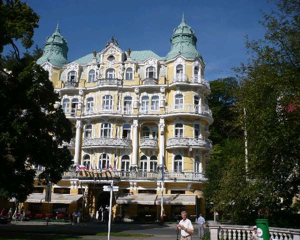 2009-08-16-_03_marienbad-im-sommer