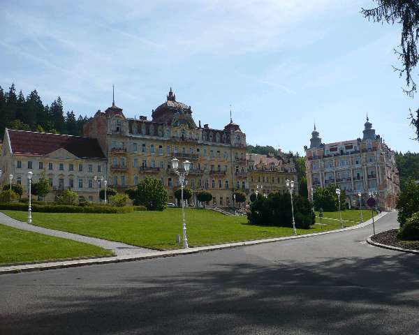2009-08-16-_18_marienbad-im-sommer