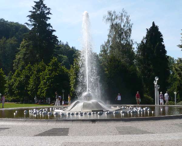 2009-08-16-_24_marienbad-im-sommer