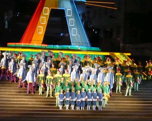 02-domstufenfestspiele-09-carminaburana