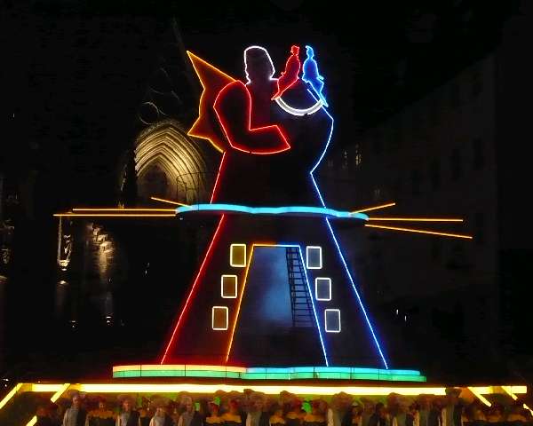 05-domstufenfestspiele-09-carminaburana